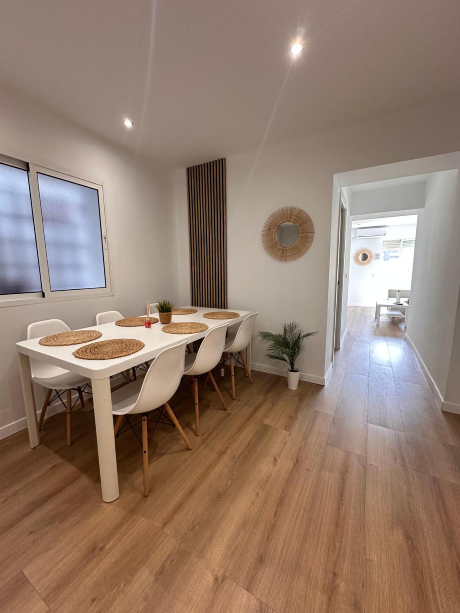 Claveles De Luxe Apartment Malaga Bagian luar foto