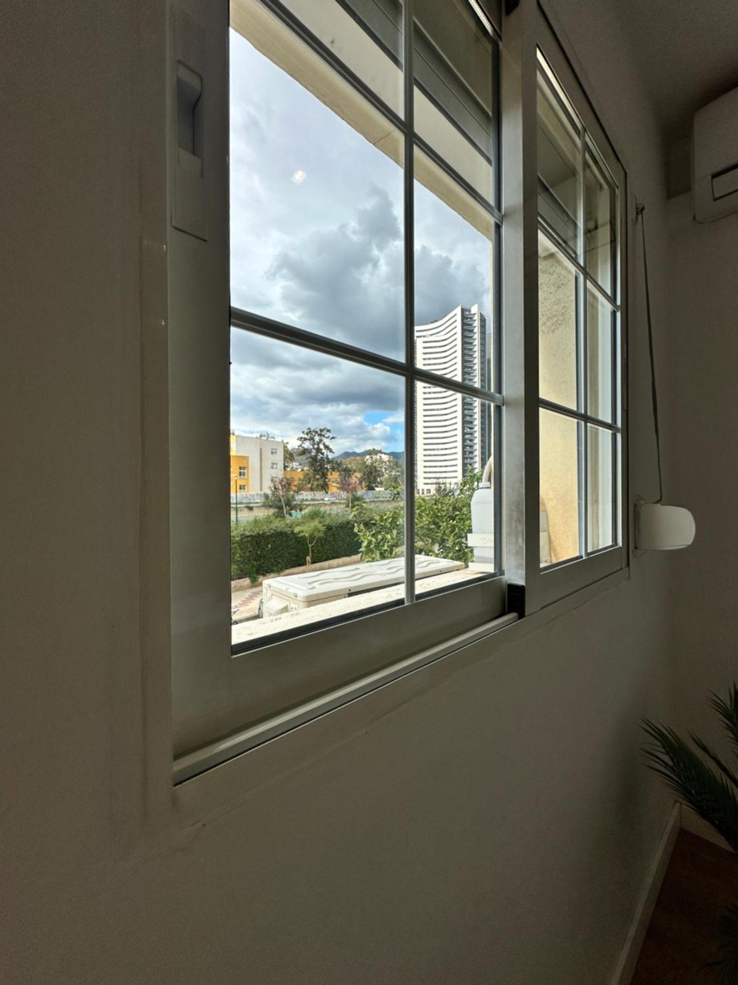 Claveles De Luxe Apartment Malaga Bagian luar foto